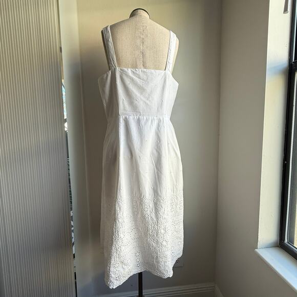 GAP Eyelet Button Front Dress White Cotton Embroidered Midi Women’s Cottagecore - Picture 5 of 12